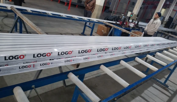 aluminum profile factory protective film application bundling export Plashield